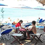 Ferienhaus Beachfront Lampis Dolphin 2 *