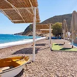 Beachfront Lampis Dolphin 2 Ferienhaus Skala