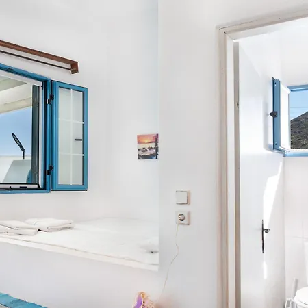 Beachfront Lampis Dolphin 2 Hébergement de vacances *