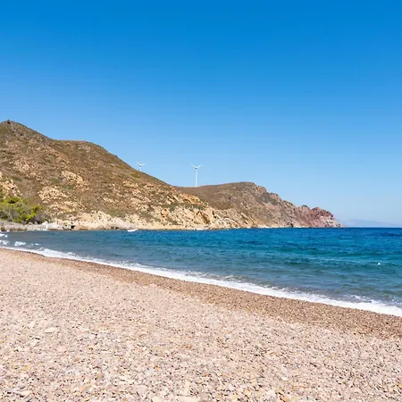 Beachfront Lampis Dolphin 2 Ferienhaus Skala