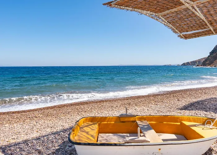 Beachfront Lampis Dolphin 2